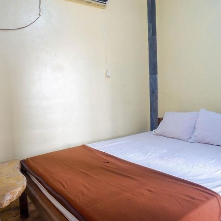 Hotel Kampoeng Drini Redpartner Brono 외부 사진